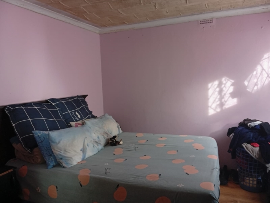 3 Bedroom Property for Sale in Umrhabulo Triangle Western Cape